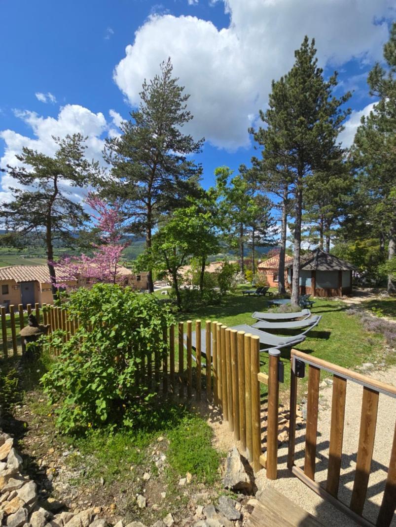 Domaine Du Val De Sault Hotel Luaran gambar